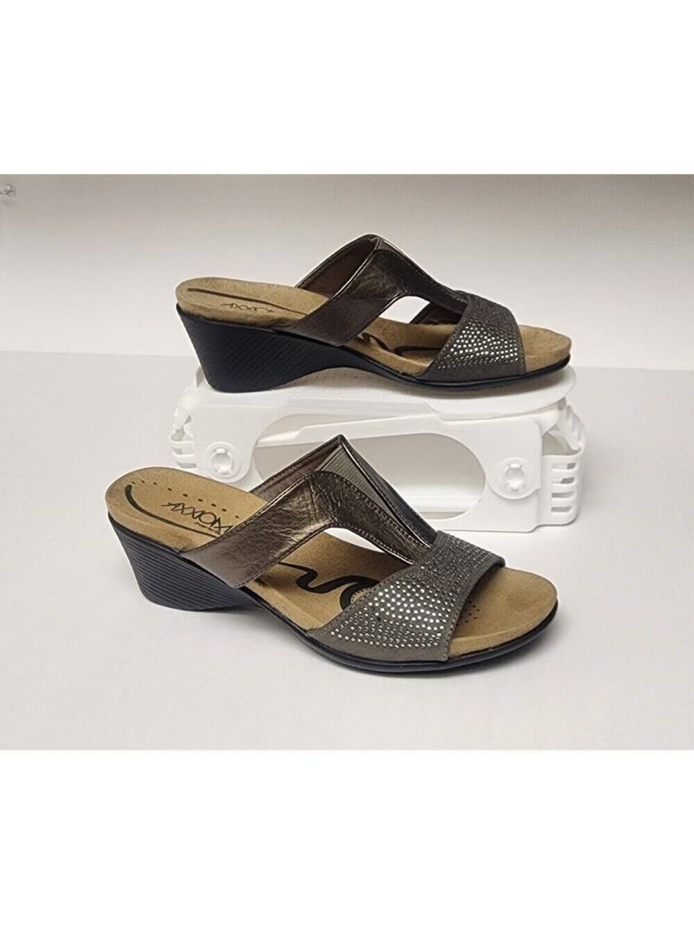 AXXIOM ARIKA 5 Pewter Gray Strappy Wedge Heel Sandal Shoes Size 6.5M